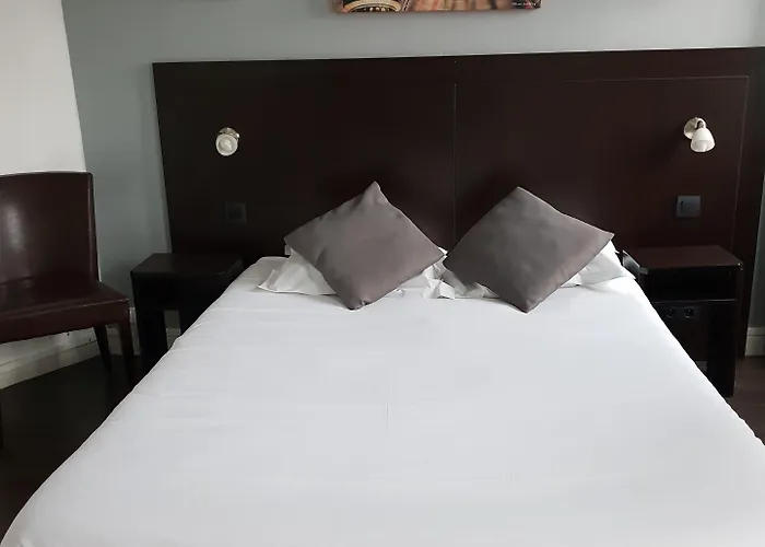 Hotel Le Napoleon 3*