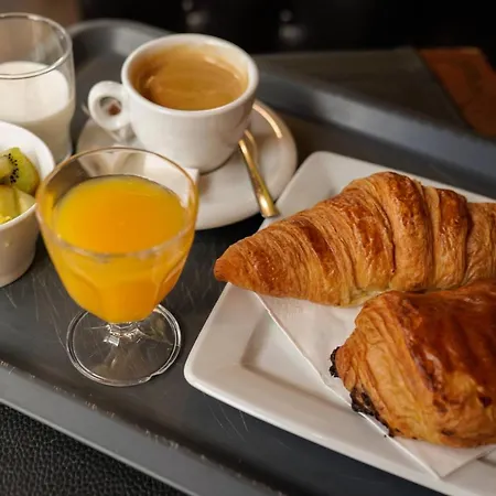 Hotel Le Napoleon 3*