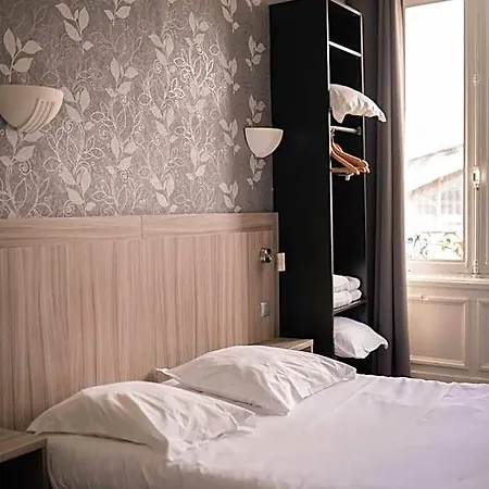 호텔 Le Napoleon 3*