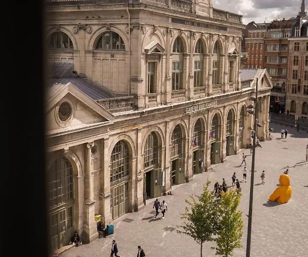 Le Napoleon Hotel 3*