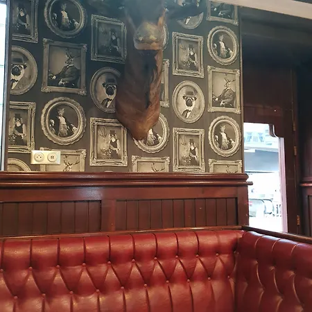 Le Napoleon Hotel 3*