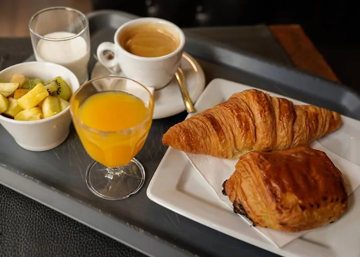 Hotel Le Napoleon 3*